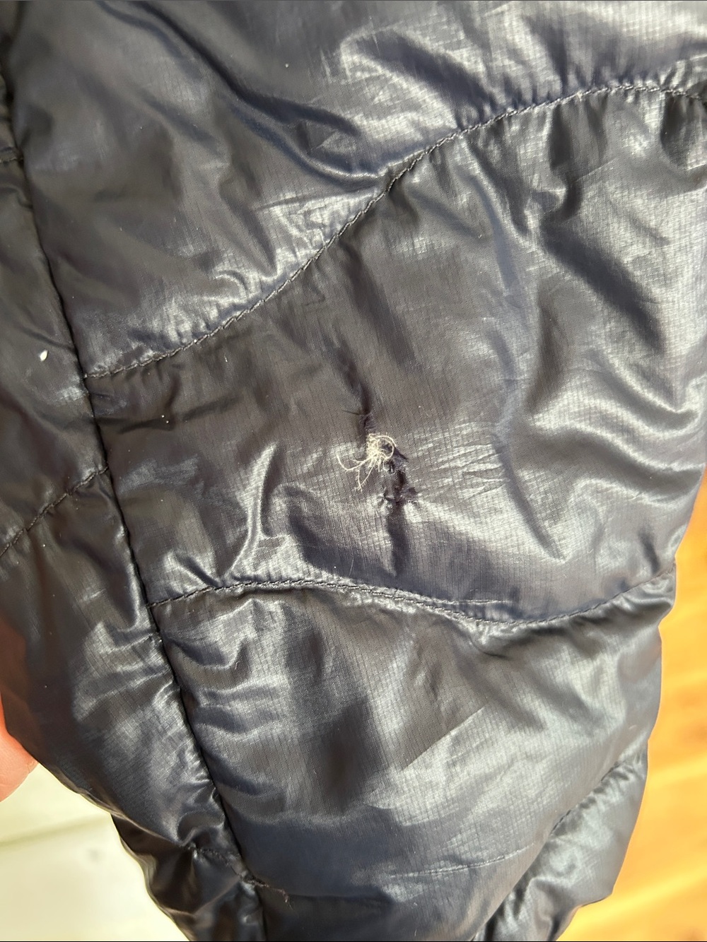 Peak Performance Lightweight Jacket - Picture 6 of 8